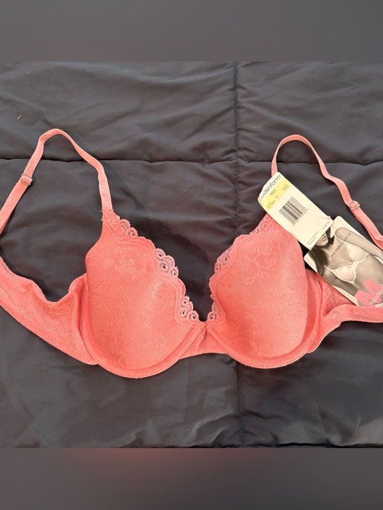 Maidenform Other - Maidenform Lace Underwire Bra